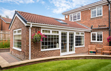 Oultoncross house extension leads